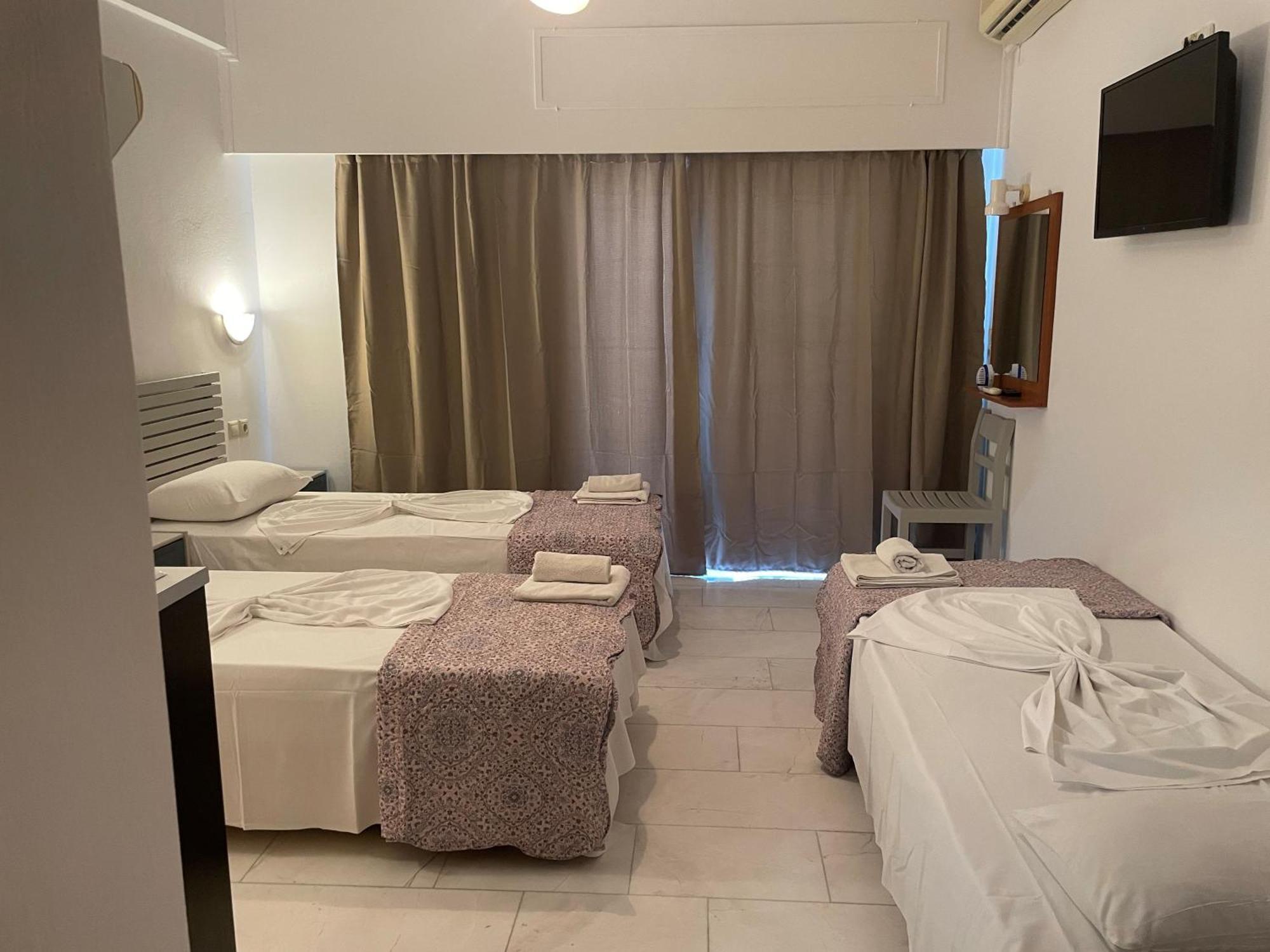 Hotel Kourkoumelata Argosztóli Kültér fotó