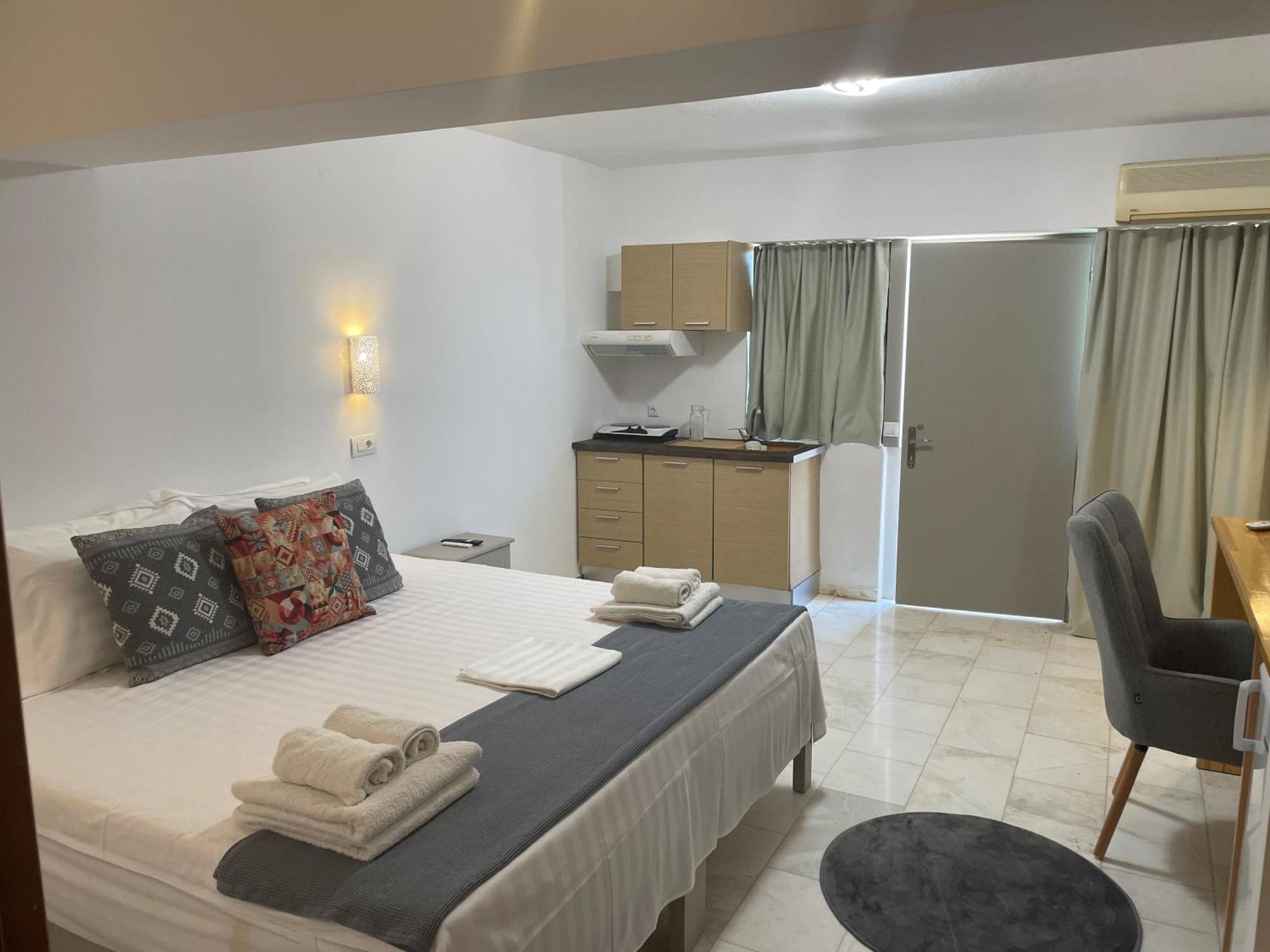 Hotel Kourkoumelata Argosztóli Kültér fotó
