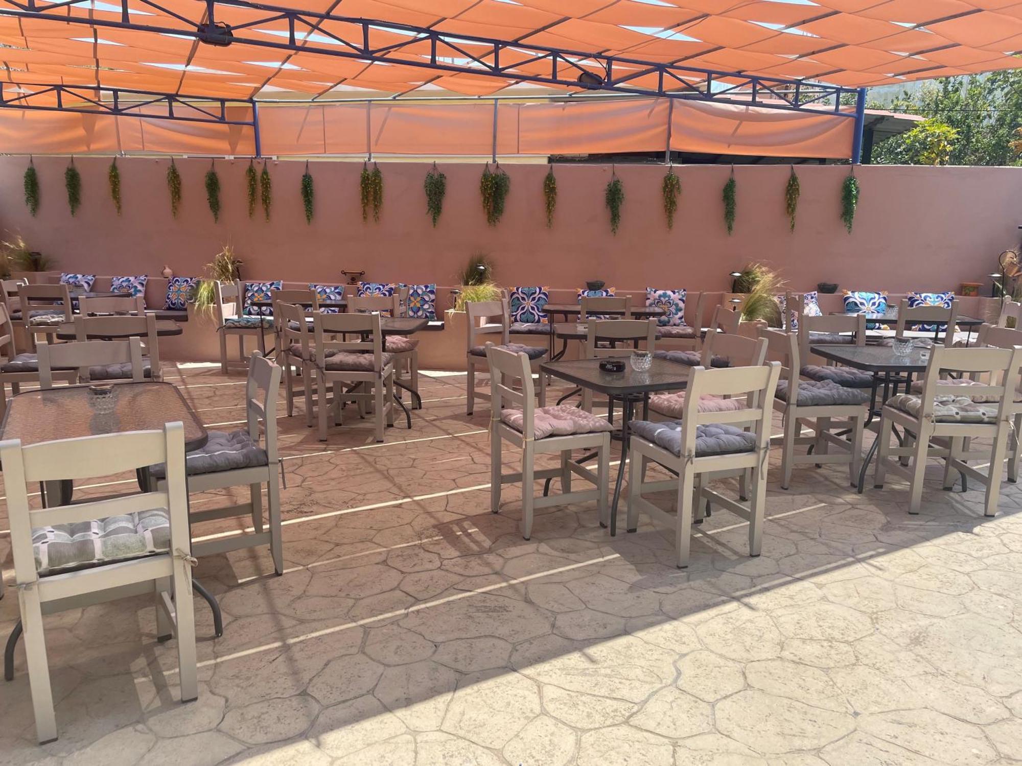 Hotel Kourkoumelata Argosztóli Kültér fotó